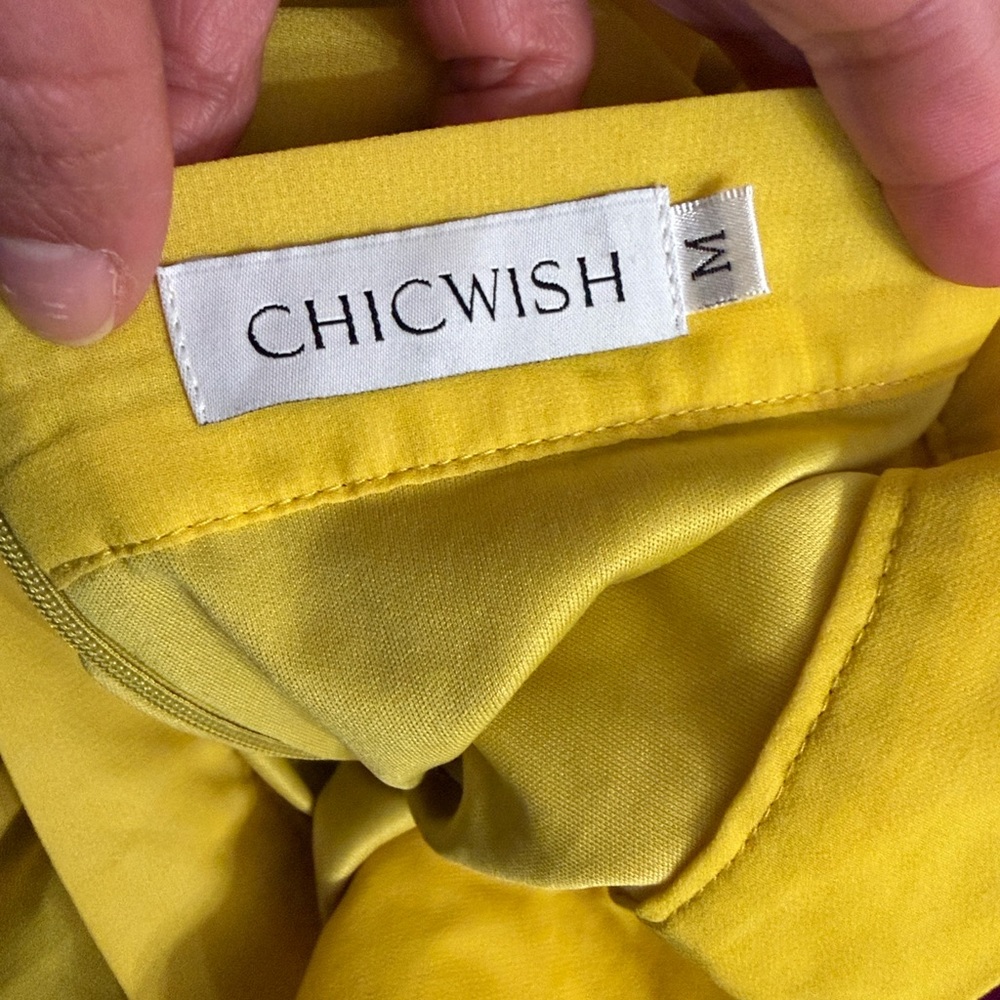 Chicwish Bright Yellow Pleated Fully Lined Maxi Skirt - Picture 10 of 11